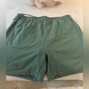Outdoor Voices Green Athletic Shorts Lightweight Moisture-Wicking